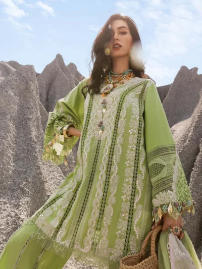 NADINE-B - Saira Shakira